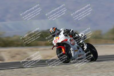media/Dec-01-2025-Moto Forza (Mon) [[2daa91e15f]]/1-Advanced Group/Session 3 Turn 3 Exit Bump Pans/